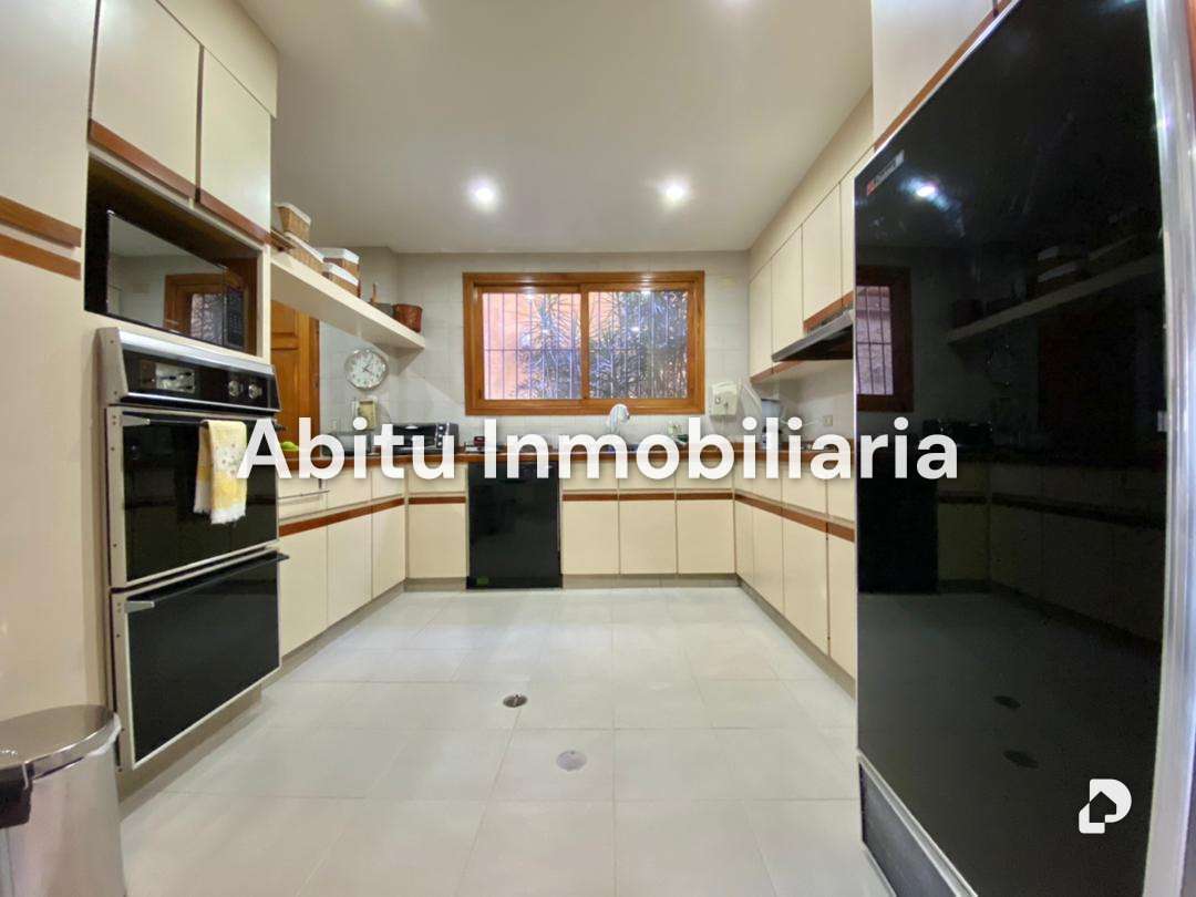 House in Alto Hatillo, Caracas – 10