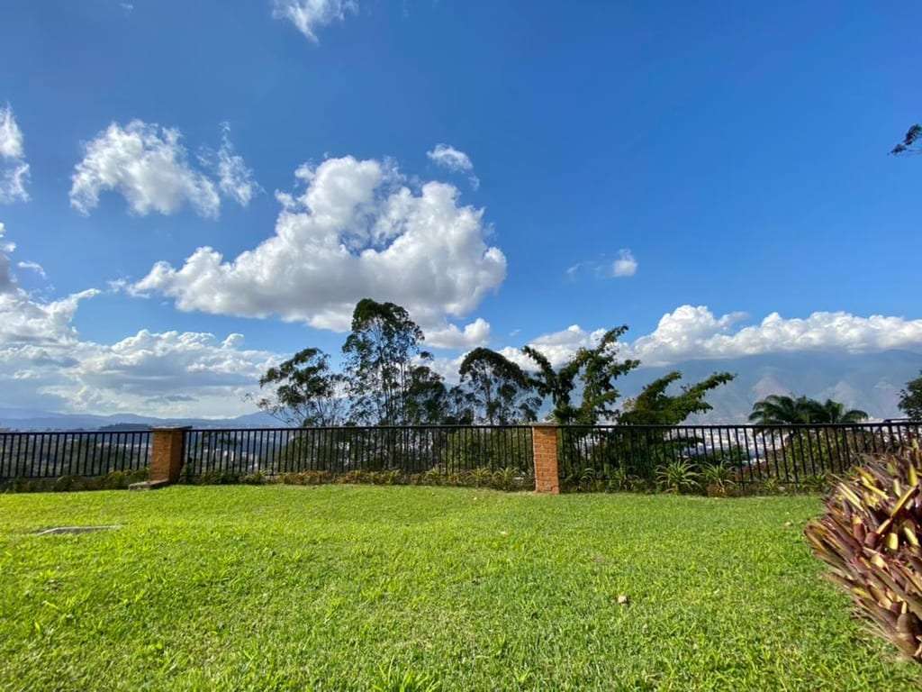 Casa en Alto Hatillo, Caracas - 1