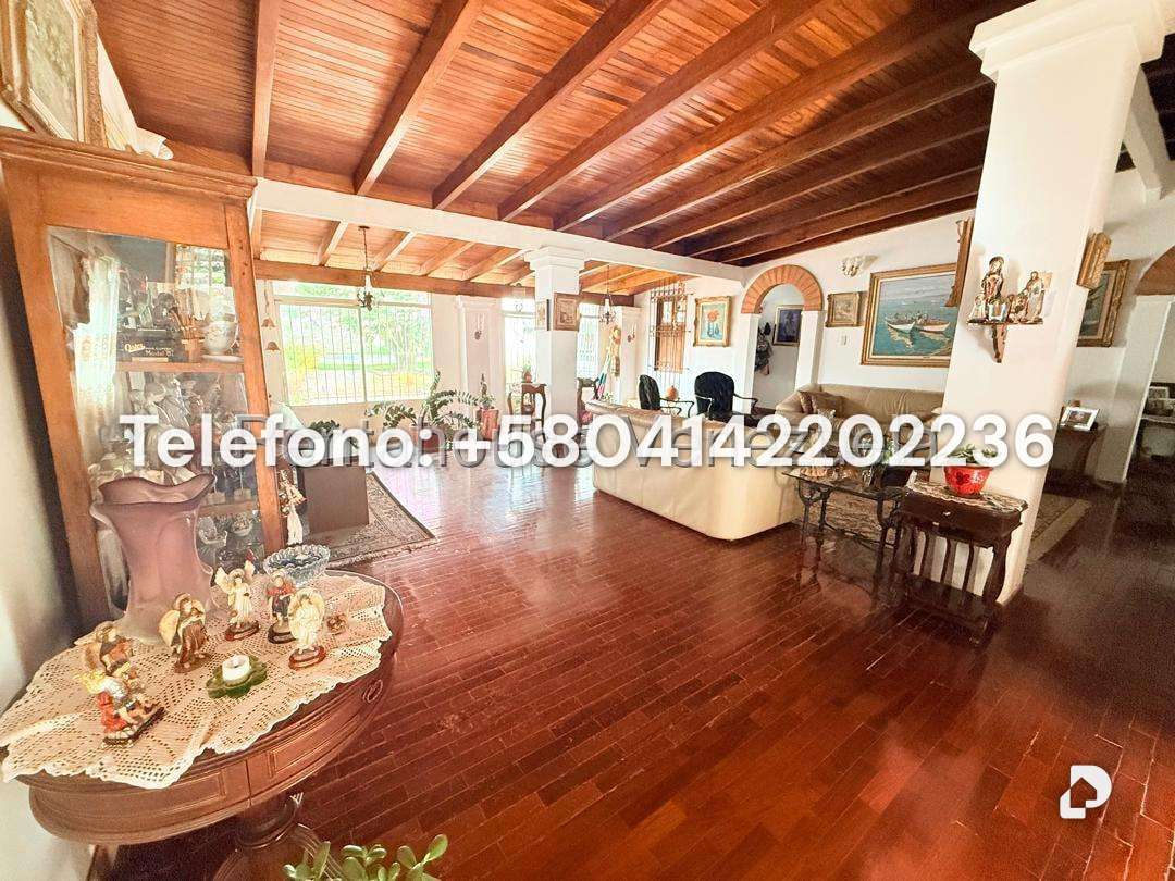 Casa en La Lagunita Country Club, Caracas – 12