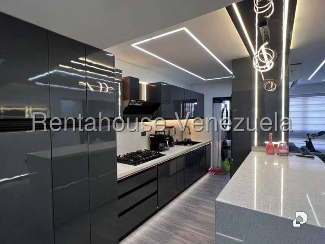 Apartment in Maripérez, Caracas – 4