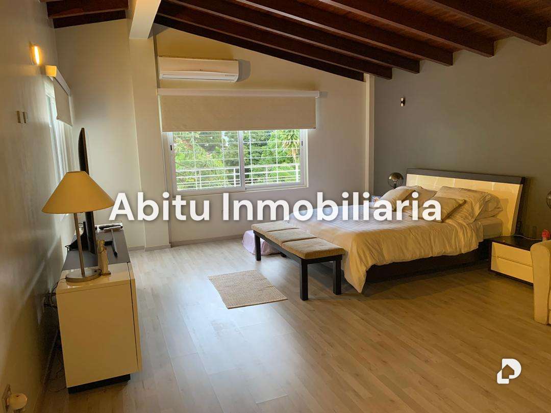 House in Altamira, Caracas – 9