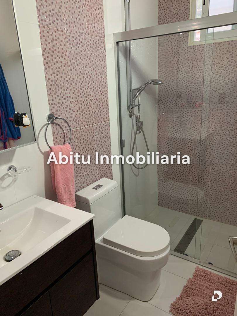 House in Altamira, Caracas – 16