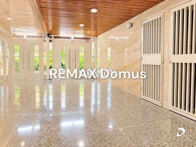Apartamento en El Paraíso, Caracas – 12