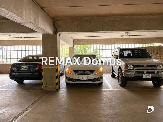 Apartamento en El Paraíso, Caracas – 13