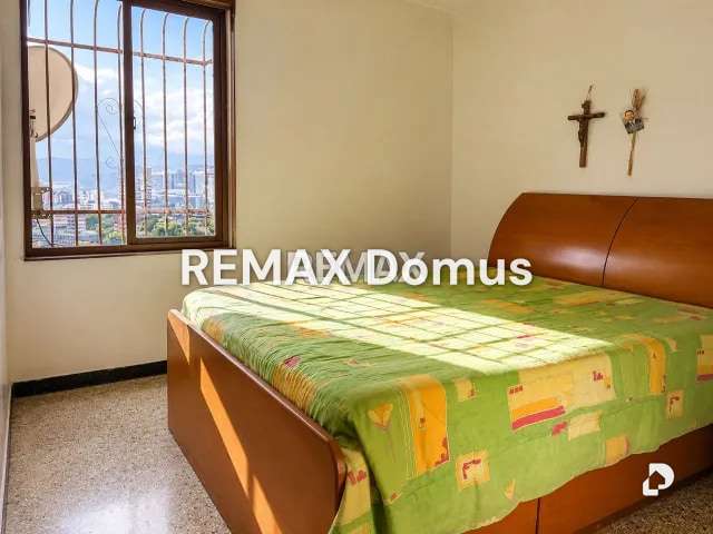 Apartamento en El Paraíso, Caracas – 9