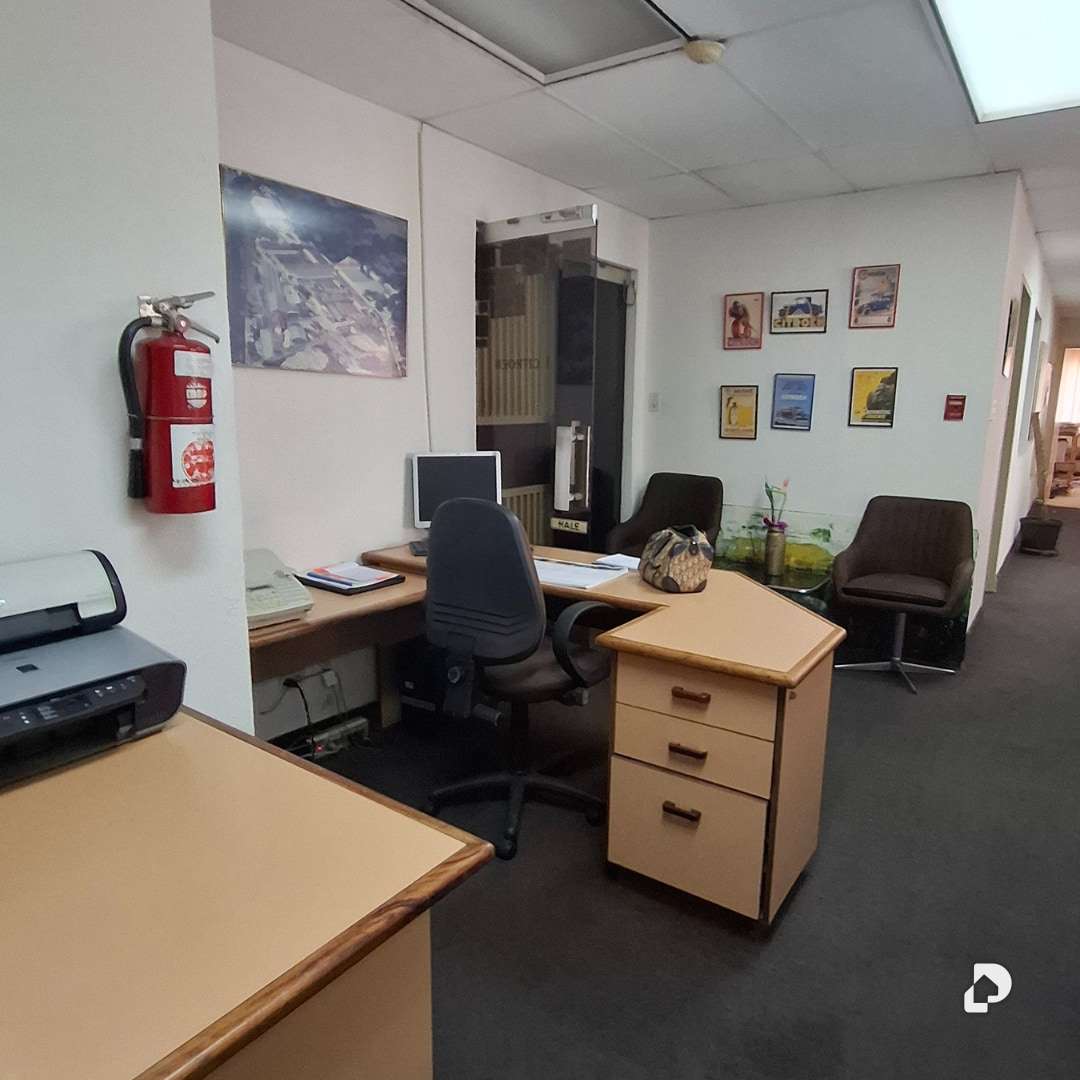 Oficina en Los Palos Grandes, Caracas – 8