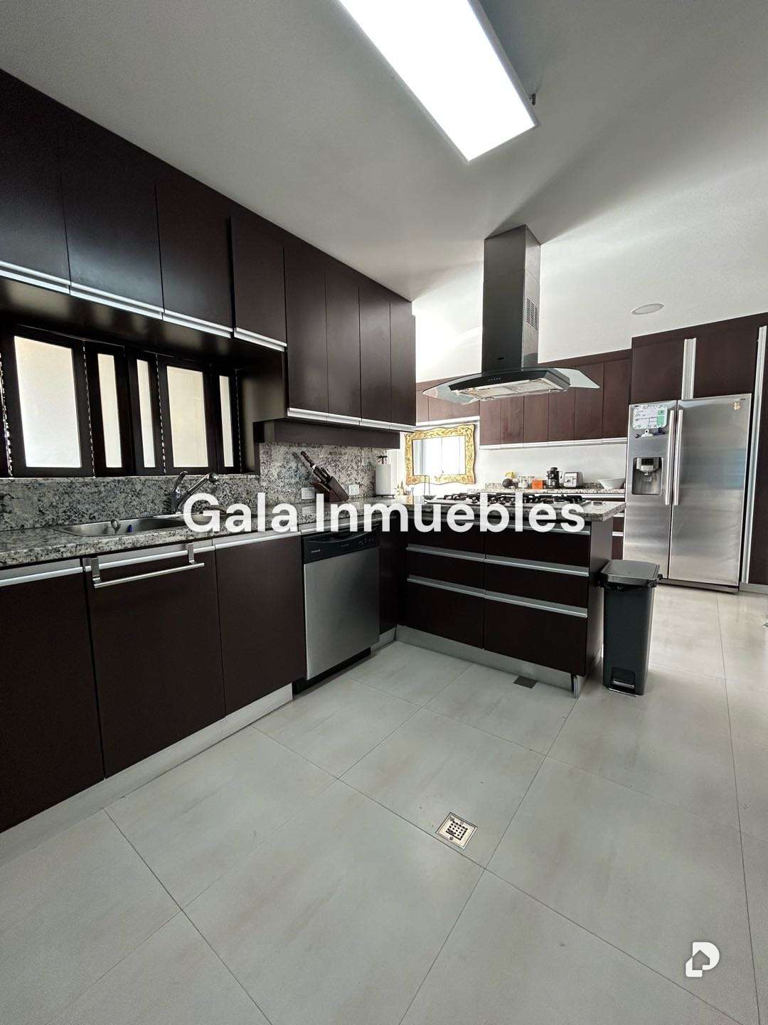 Casa en Alto Hatillo, Caracas – 8