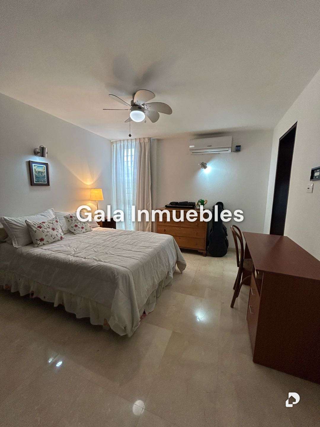 Casa en Alto Hatillo, Caracas – 16