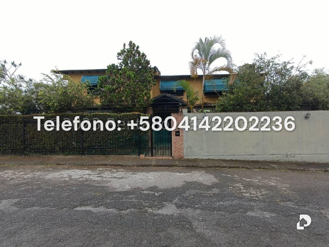 Casa en La Lagunita Country Club, Caracas – 3