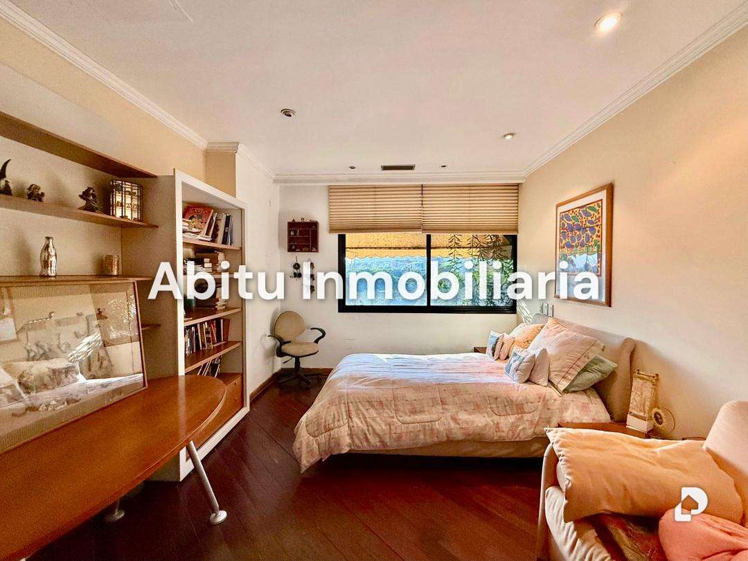 Apartamento en Altamira, Caracas – 23