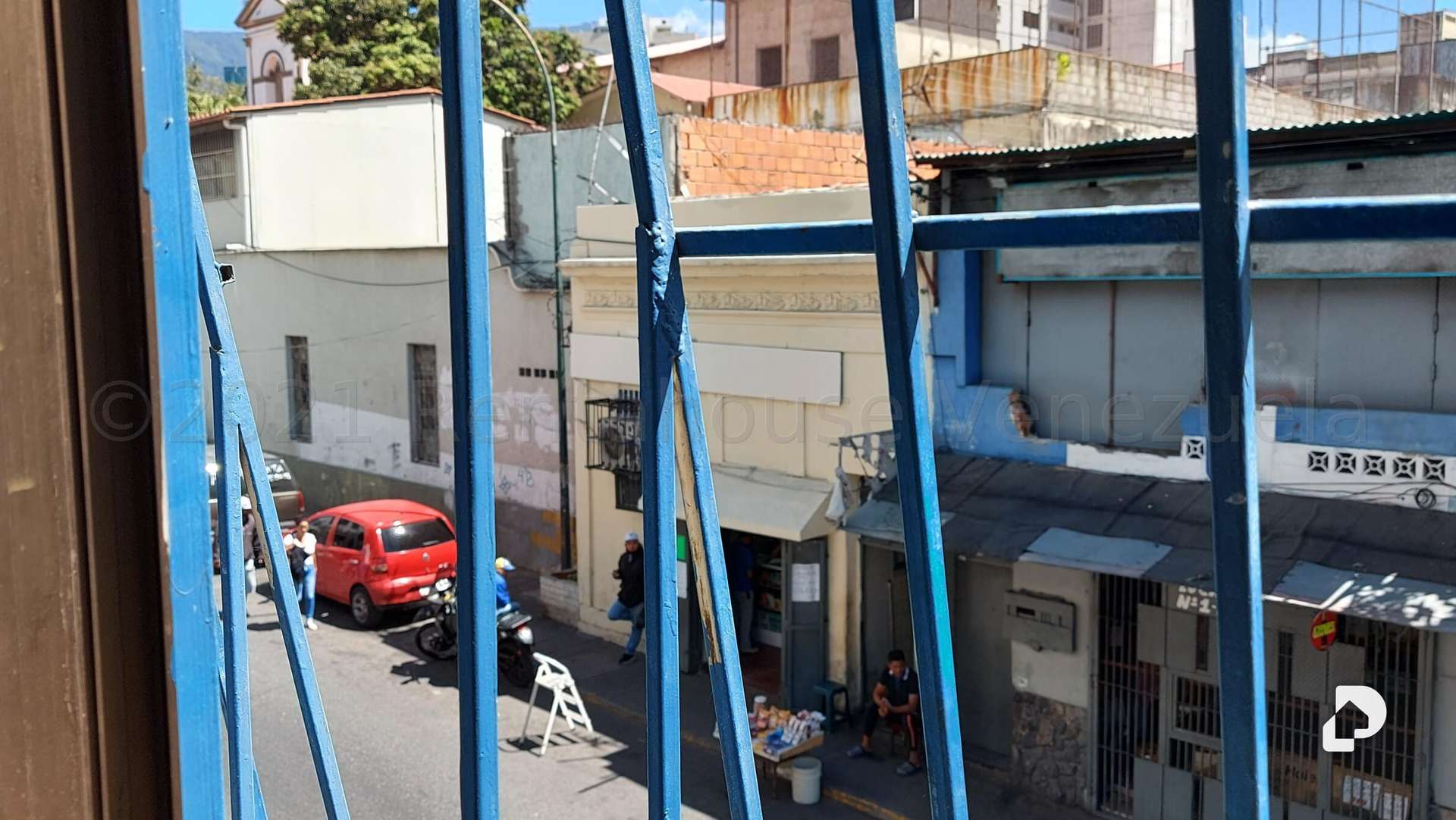 Edificio en San Juan, Caracas – 9