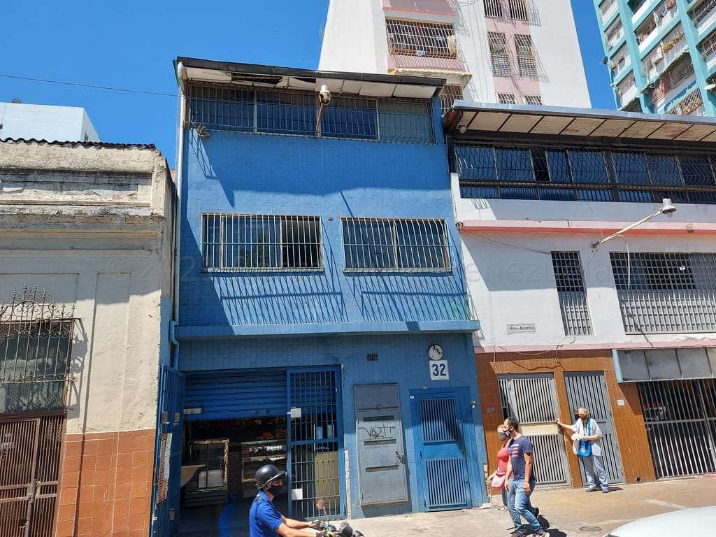 Edificio en San Juan, Caracas - 1