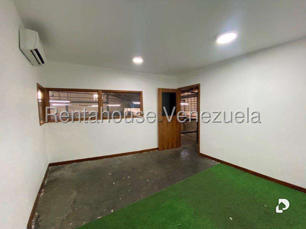 Galpón en Boleíta Sur, Caracas – 10