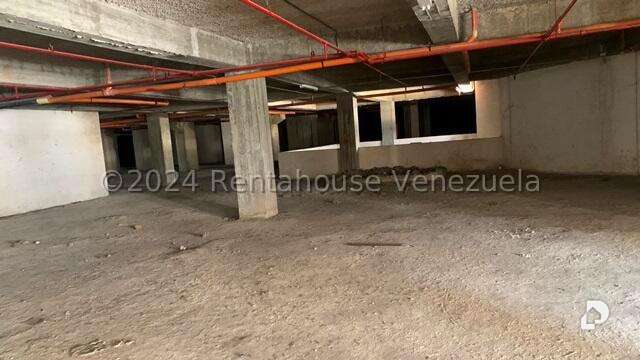 Local comercial en San Juan, Caracas – 24