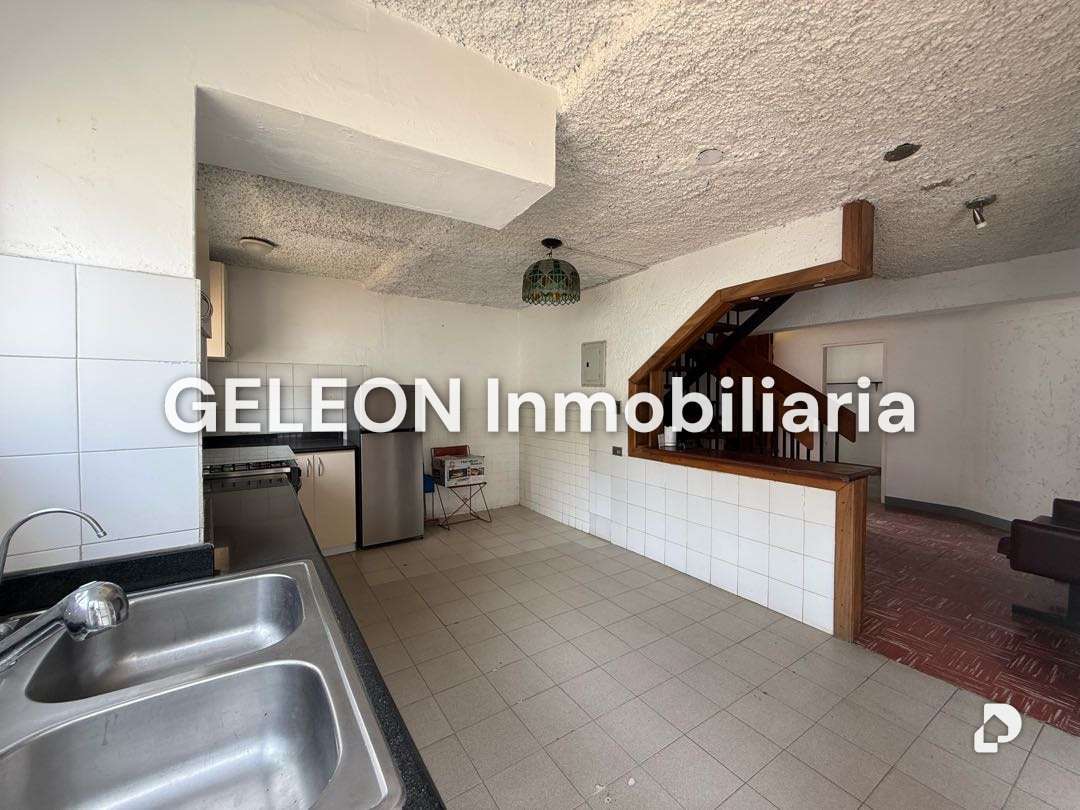 Oficina en Colinas de Bello Monte, Caracas – 8