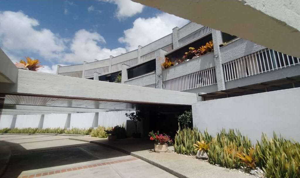 Apartamento en Charallavito, Caracas - 1