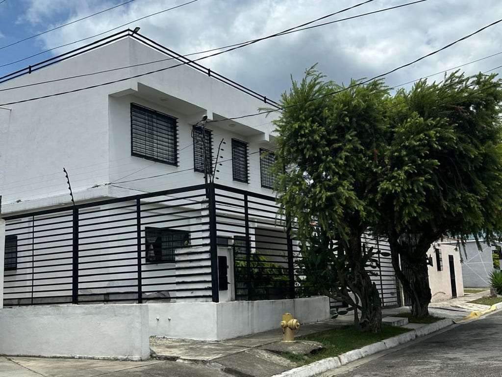 House in Barquisimeto - 1