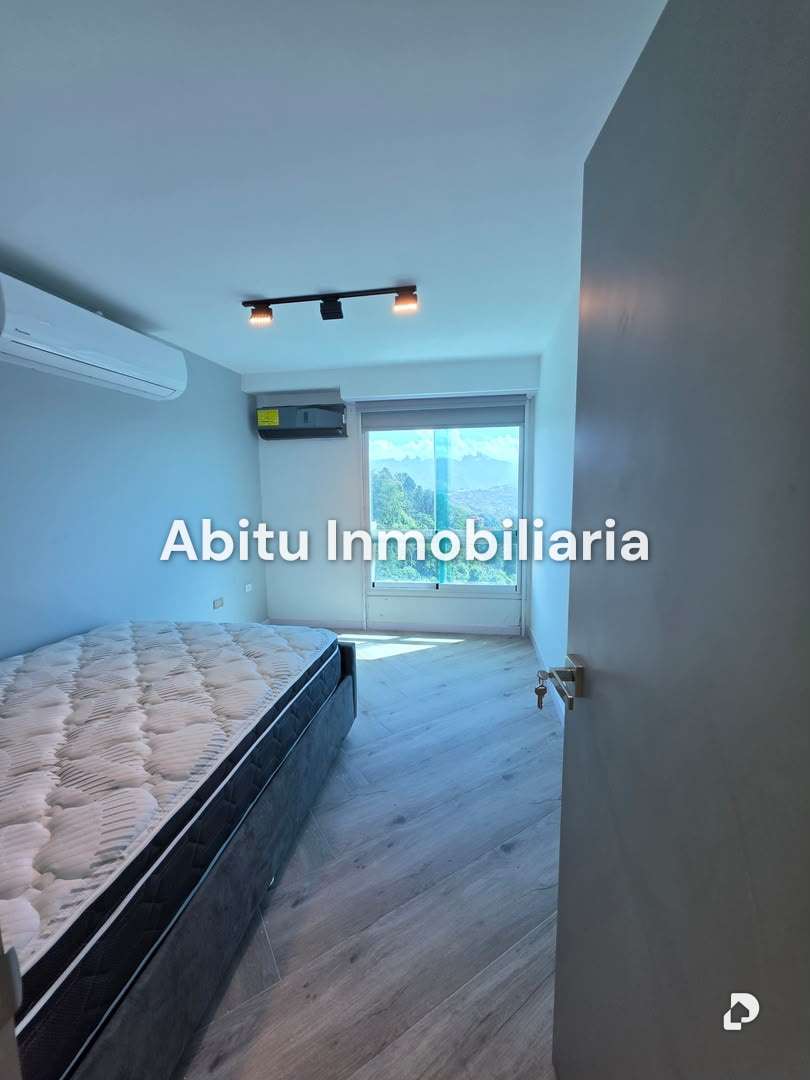 Apartamento en La Lagunita, Caracas – 11