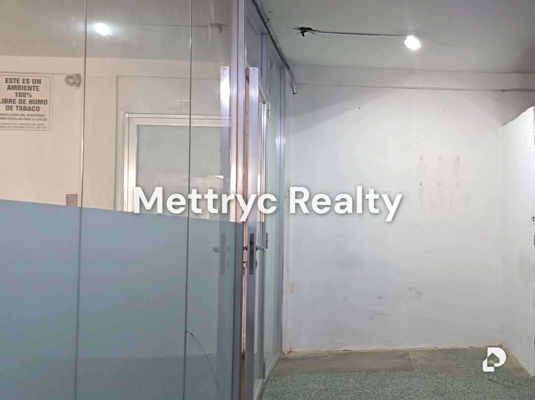 Local comercial en Catedral, Valencia – 7