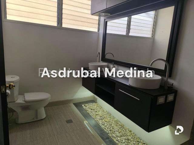 Apartamento en La Florida, Caracas – 7