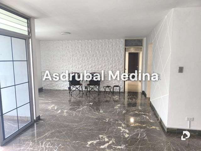 Apartamento en La Florida, Caracas – 2