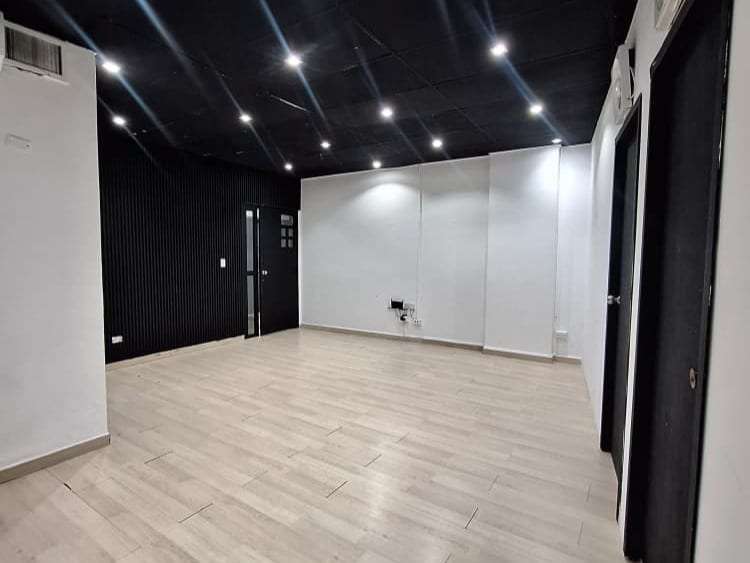 Oficina en Parroquia Urbana San José, Valencia