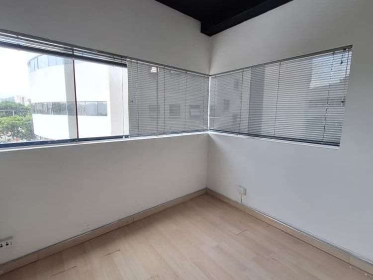 Oficina en Parroquia Urbana San José, Valencia