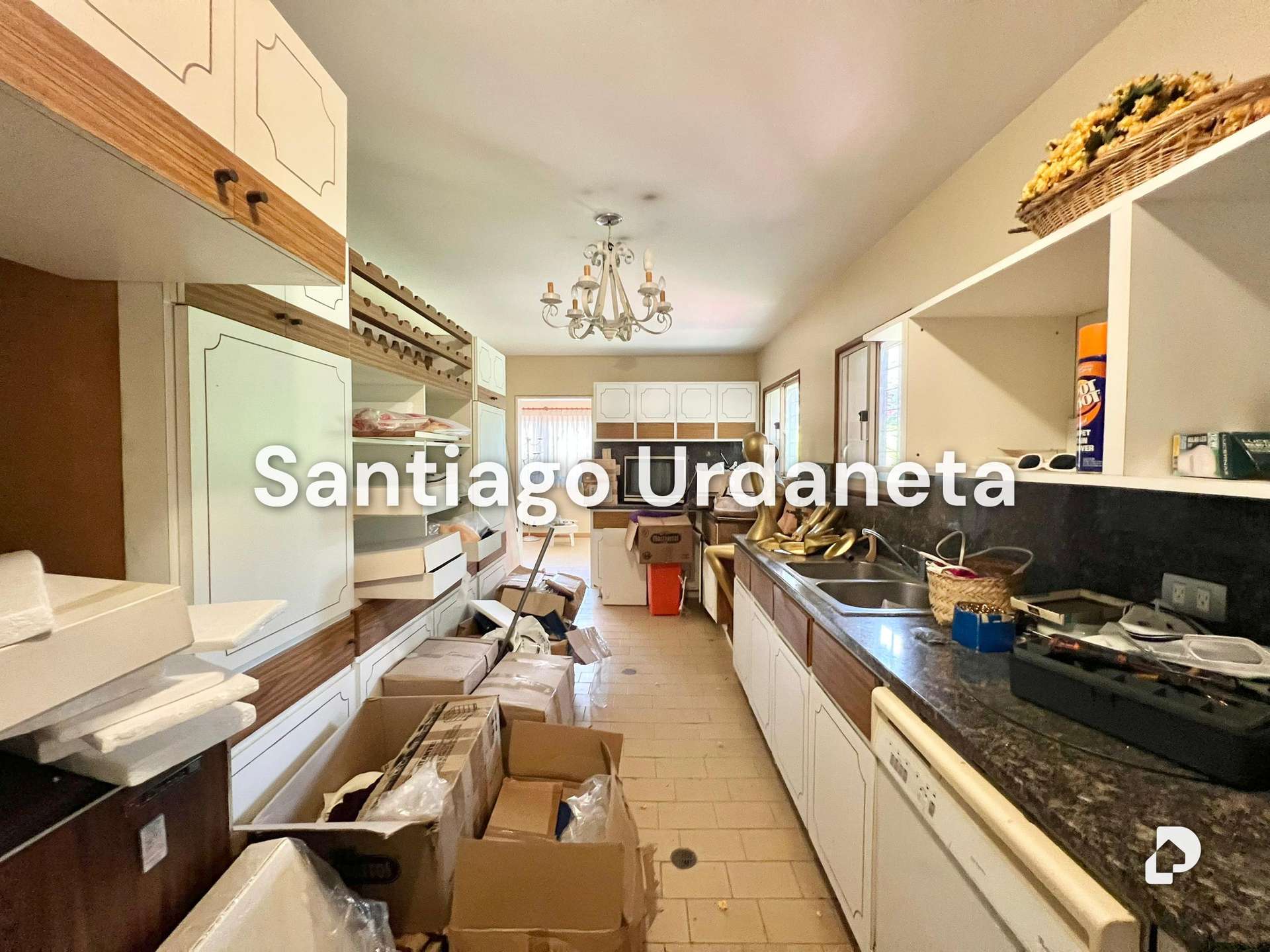 House in La Floresta, Caracas – 11