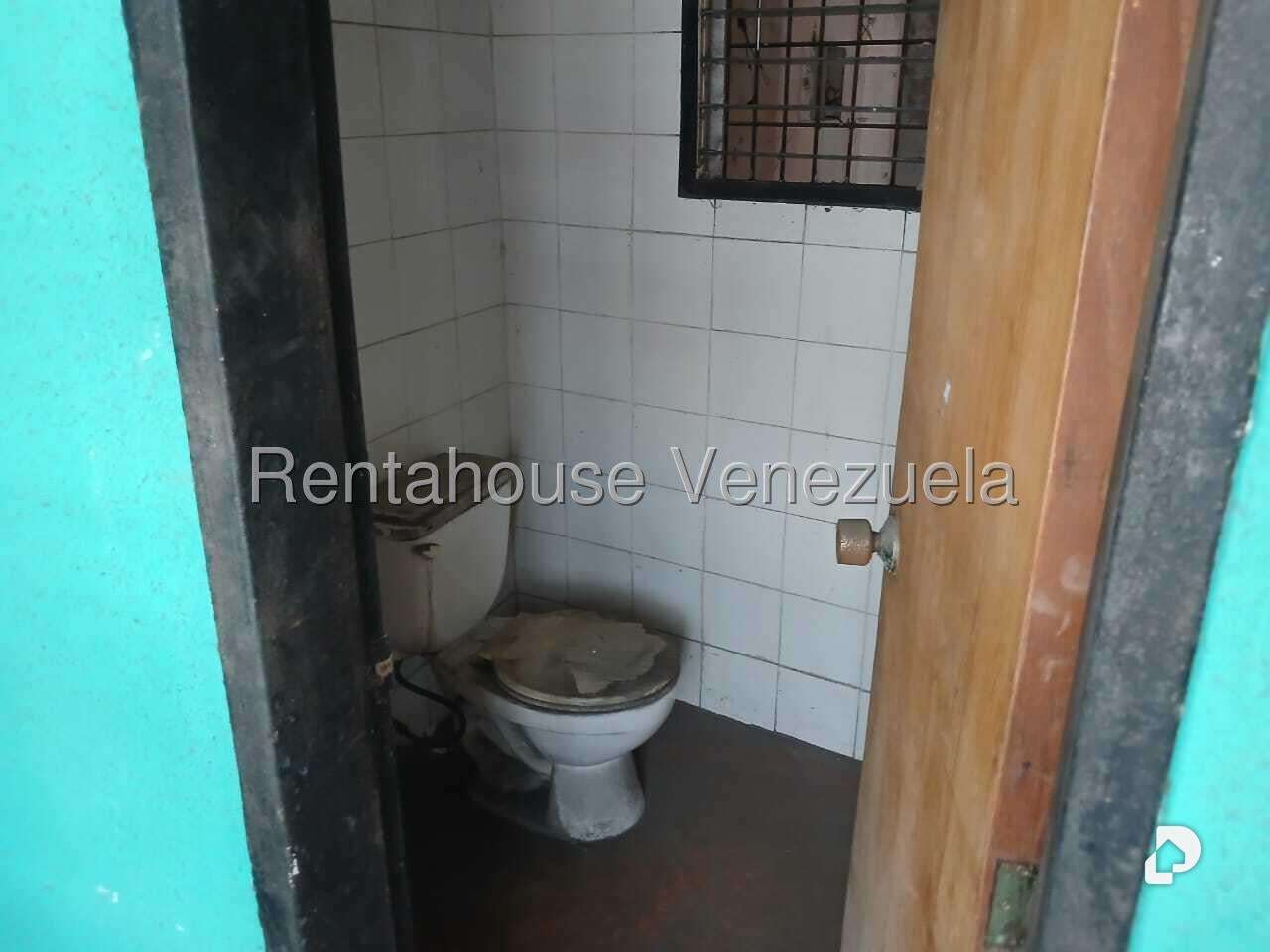 Local comercial en Catia, Caracas – 31