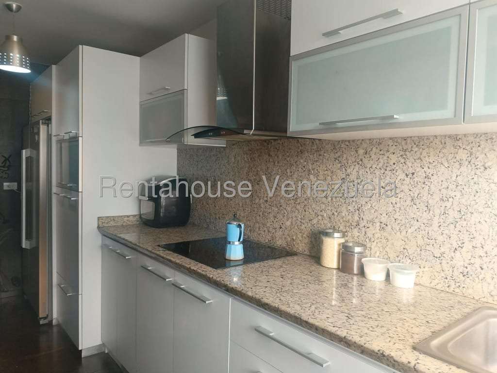 Apartamento en El Cigarral, Caracas