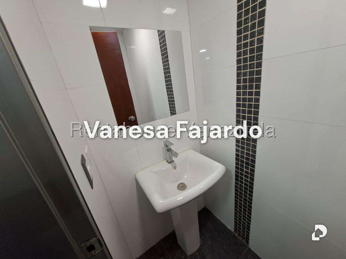 Oficina en Macaracuay, Caracas – 26