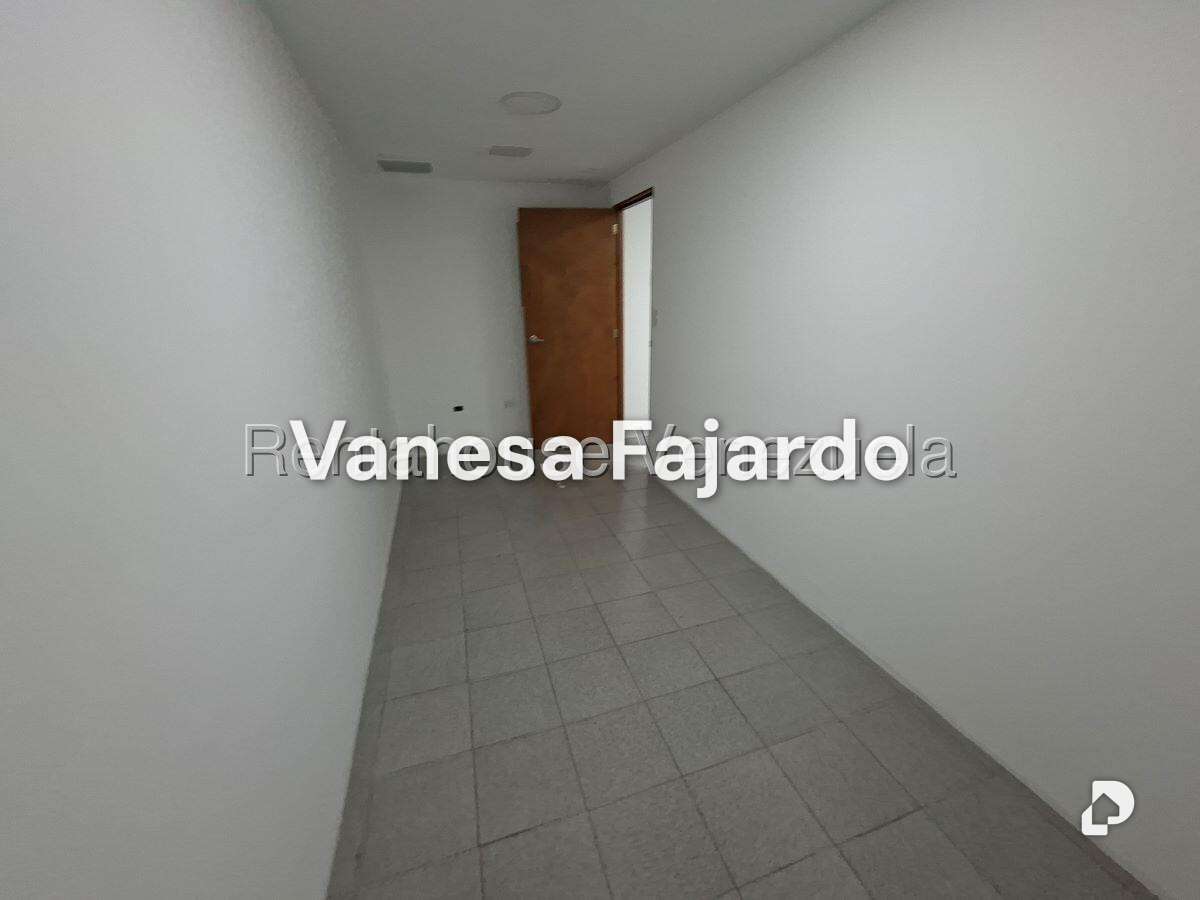 Oficina en Macaracuay, Caracas – 14