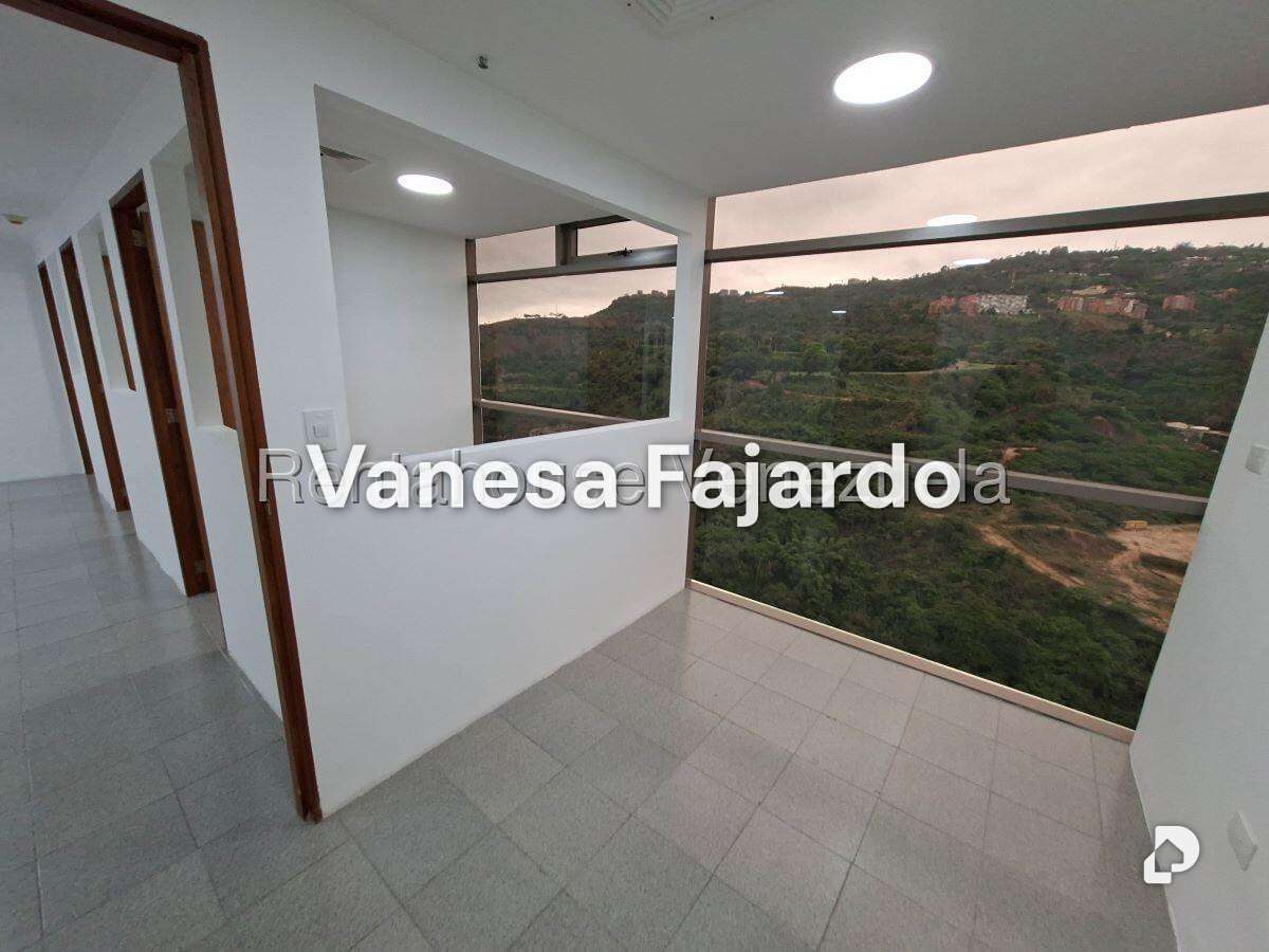 Oficina en Macaracuay, Caracas – 19