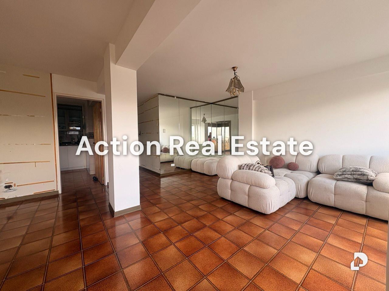 Apartamento en Los Naranjos (del Cafetal), Caracas – 2
