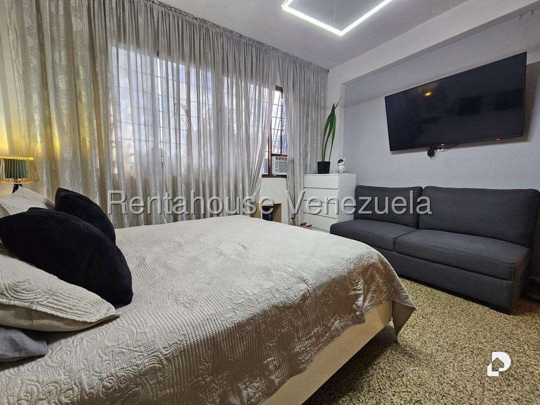 Apartamento en Bello Monte, Caracas – 14