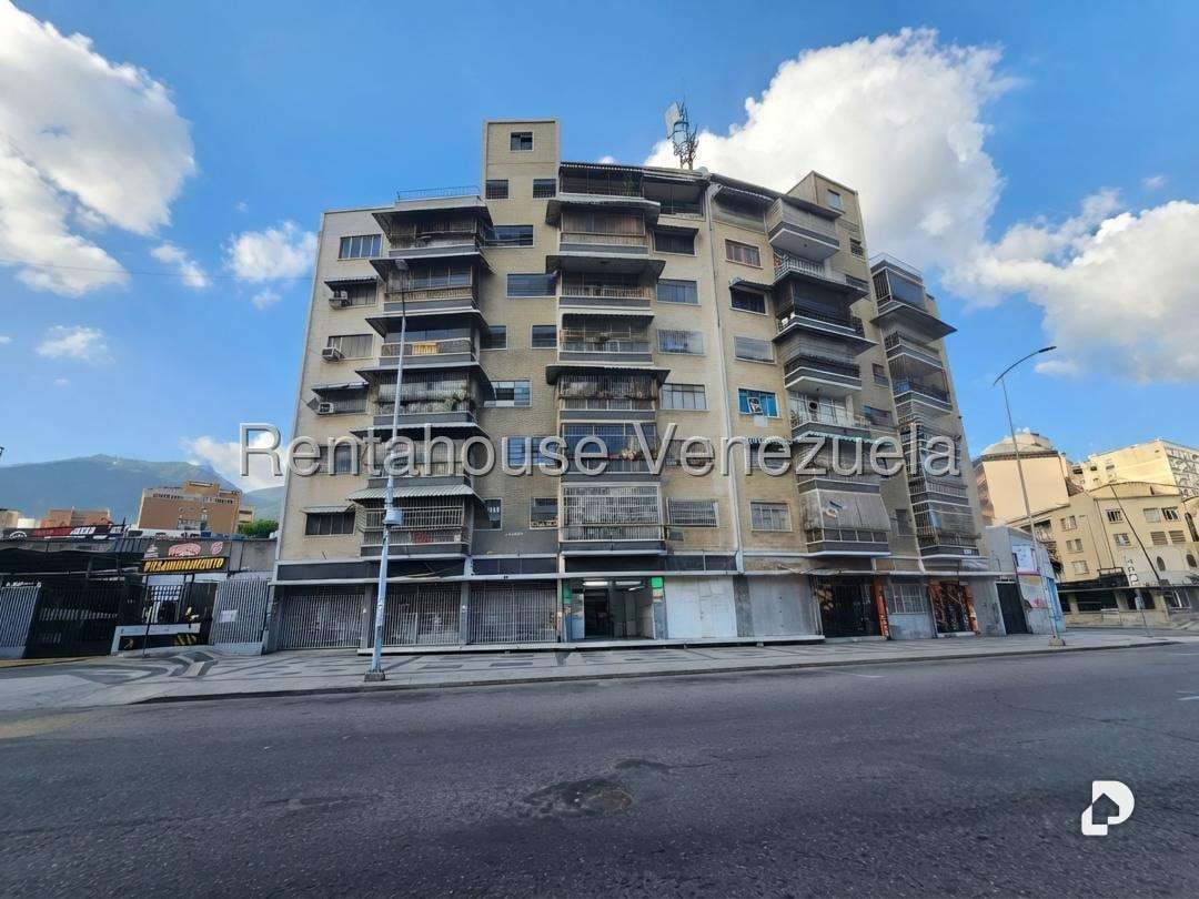 Apartamento en Bello Monte, Caracas – 1