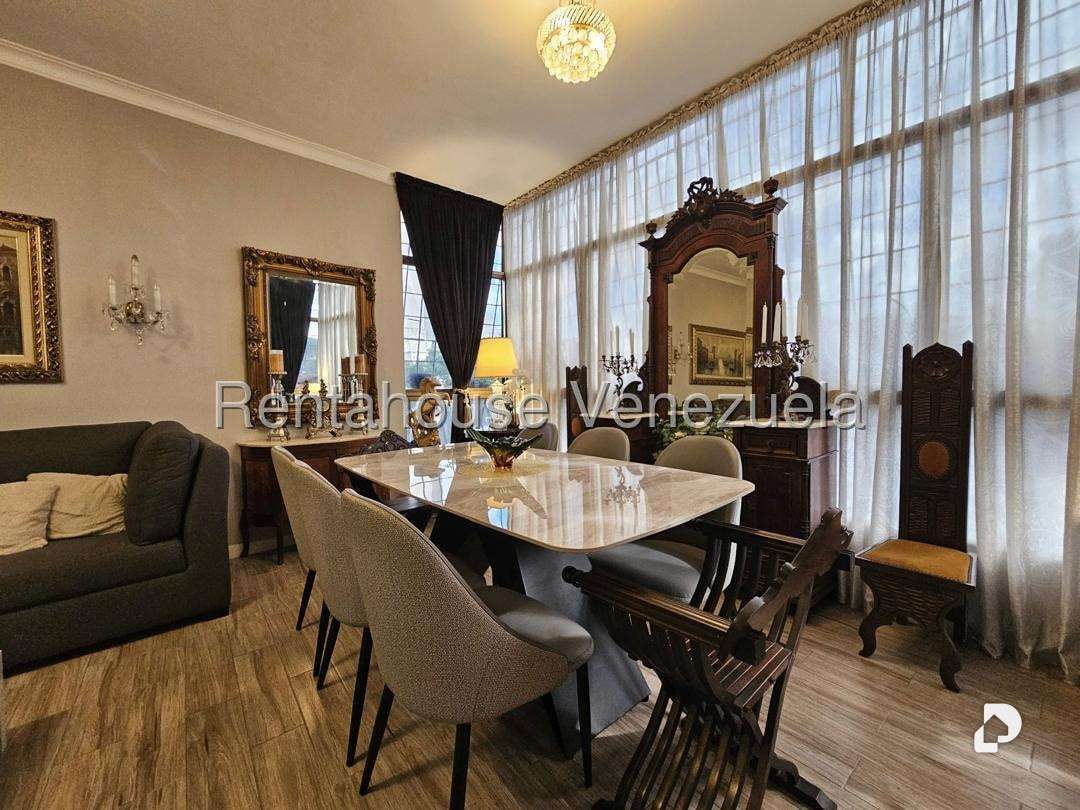 Apartamento en Bello Monte, Caracas – 2