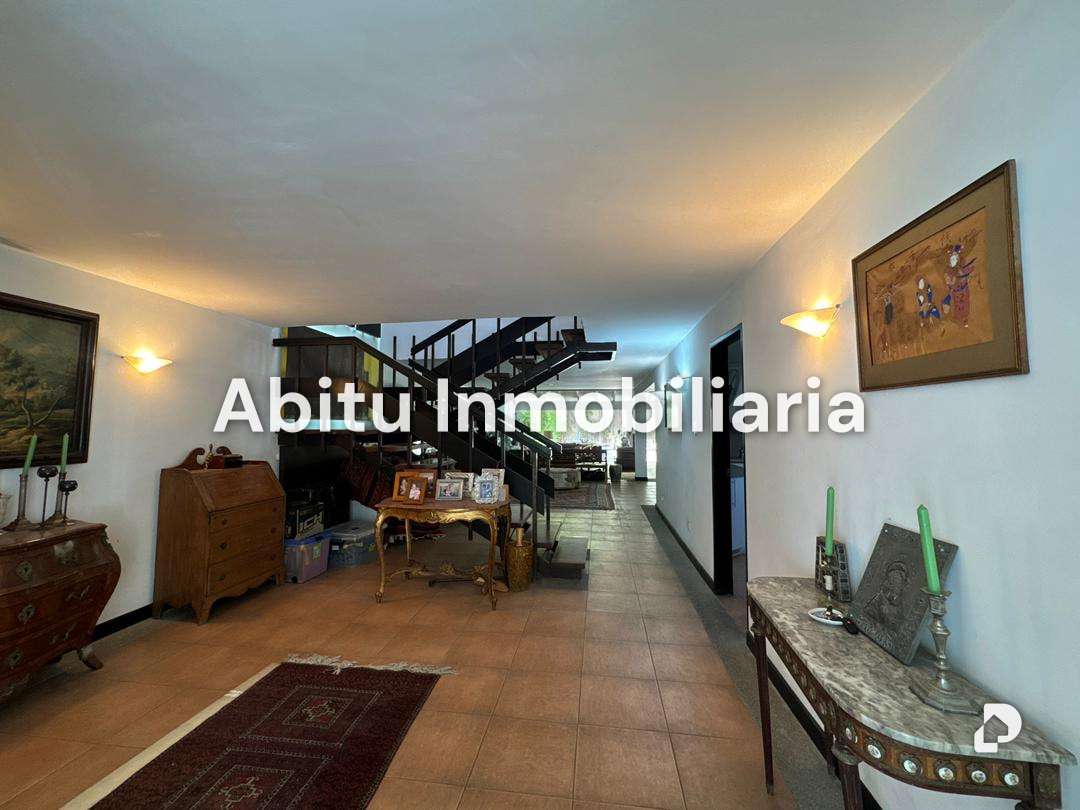 Casa en Santa Fe Sur, Caracas – 10