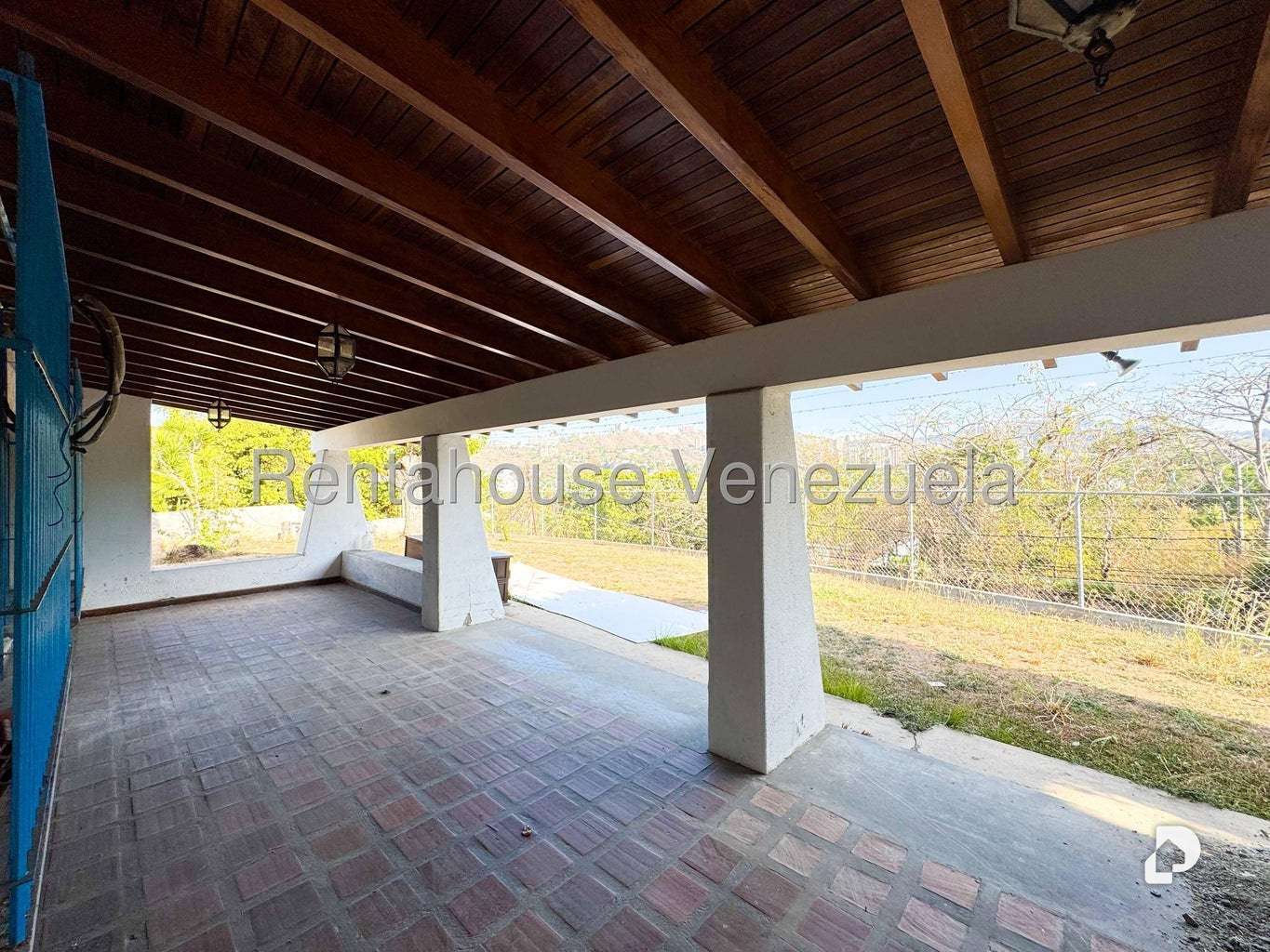 Casa en Valle Arriba, Caracas – 20