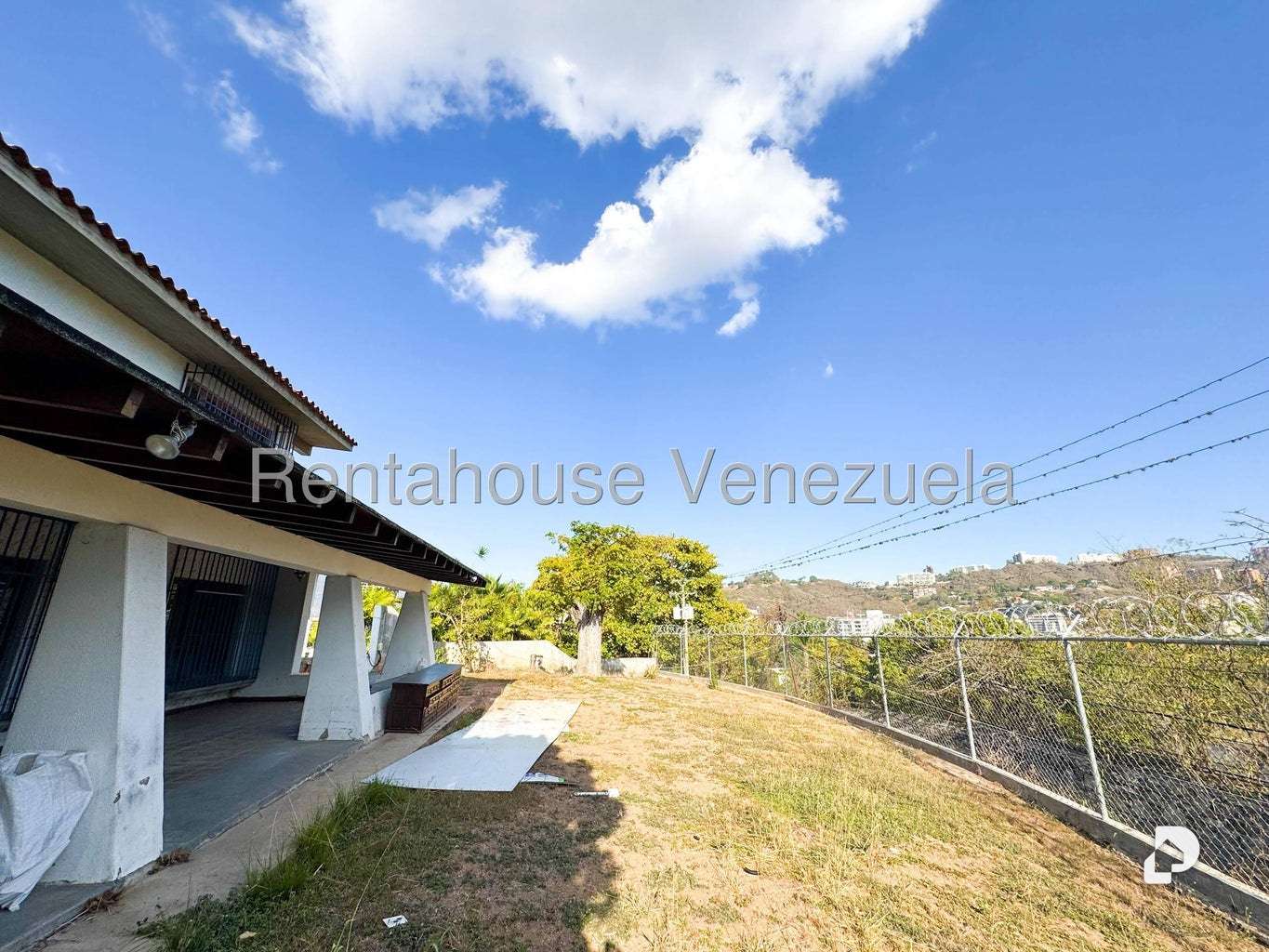 Casa en Valle Arriba, Caracas – 18