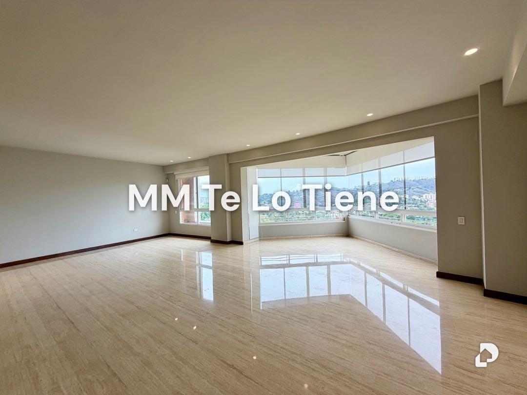 Apartamento en Colinas de Valle Arriba, Caracas – 3