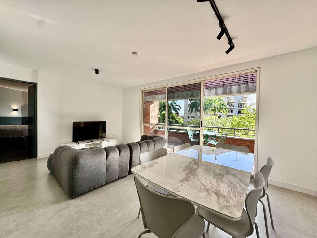 Apartamento en Altamira, Caracas - 1
