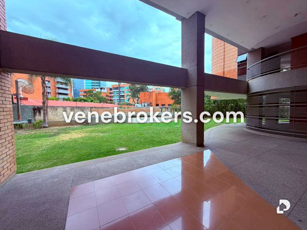 Apartamento en Campo Alegre, Caracas – 27