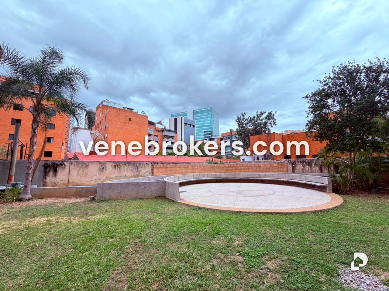 Apartamento en Campo Alegre, Caracas – 24