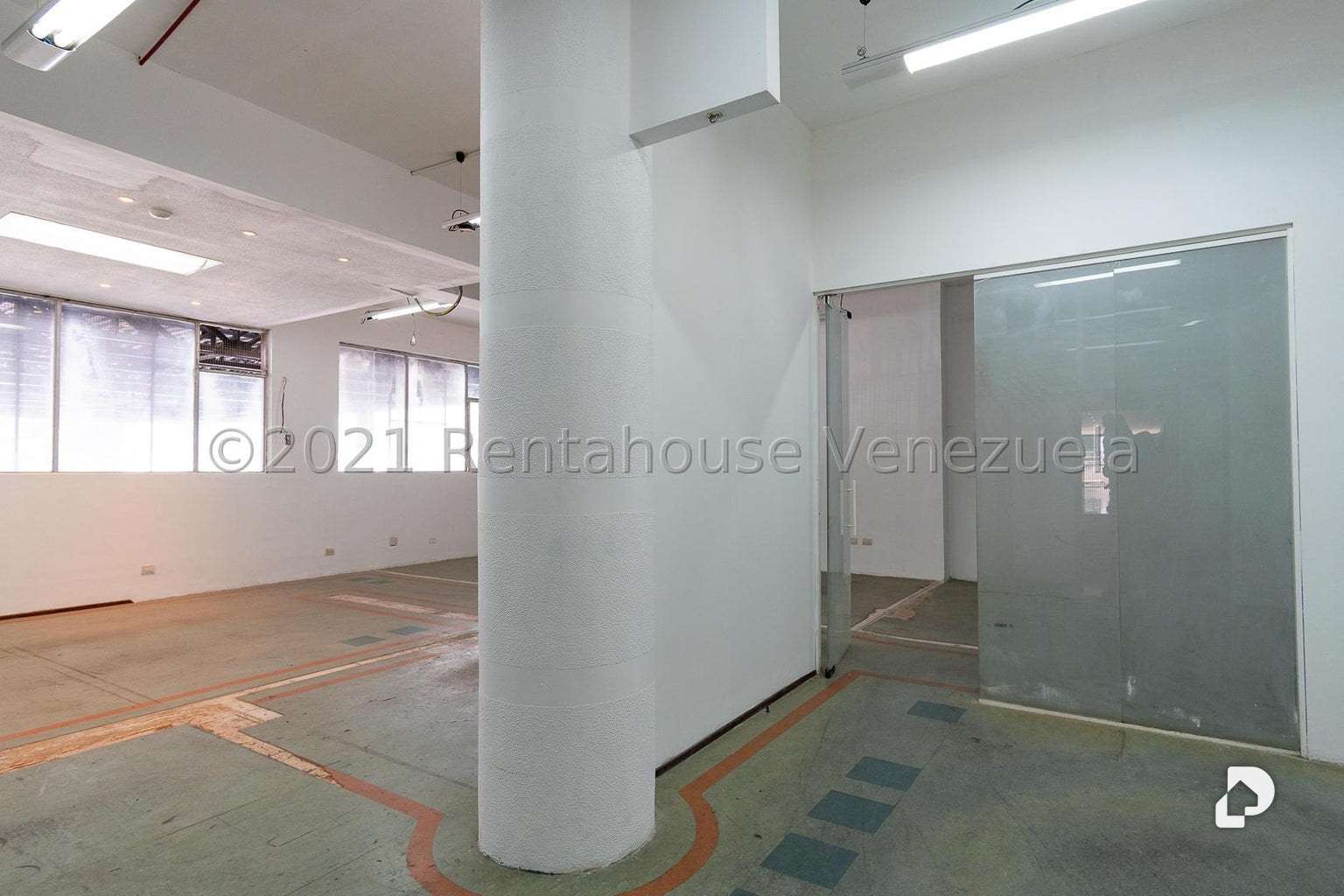 Edificio en Los Ruices, Caracas – 30
