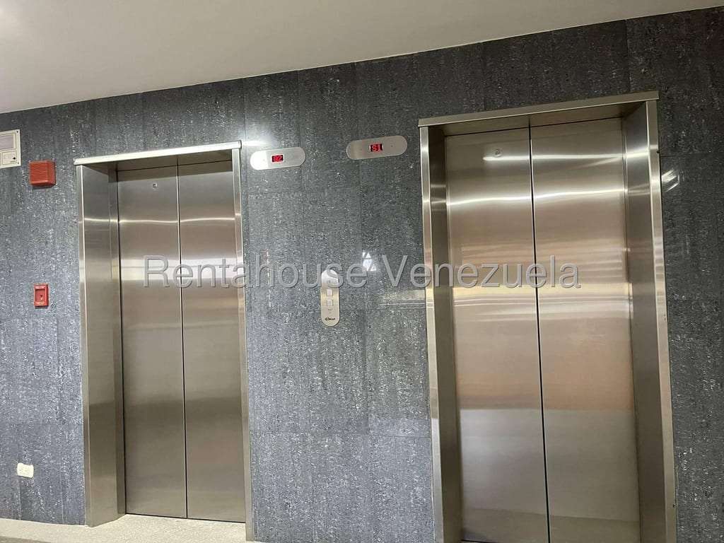 Apartamento en Lomas del Sol, Caracas