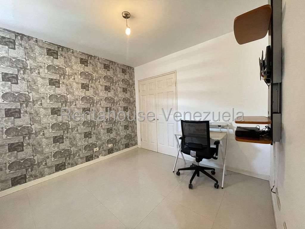 Apartamento en Lomas del Sol, Caracas