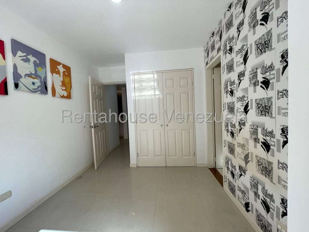 Apartamento en Lomas del Sol, Caracas