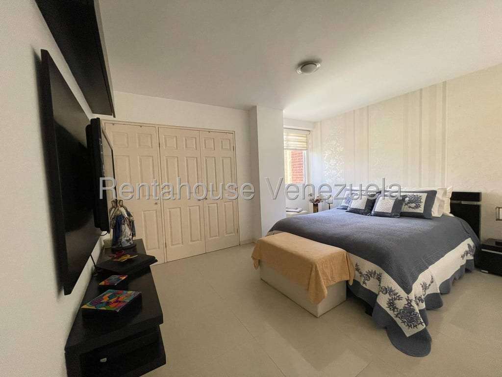 Apartamento en Lomas del Sol, Caracas