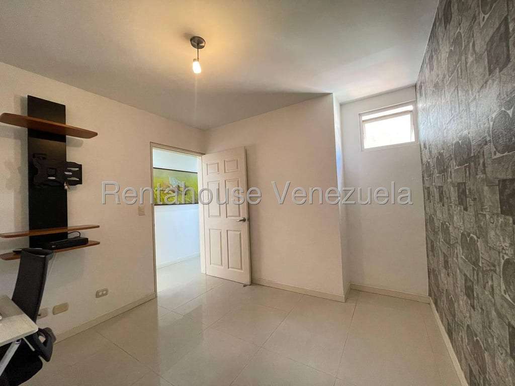 Apartamento en Lomas del Sol, Caracas
